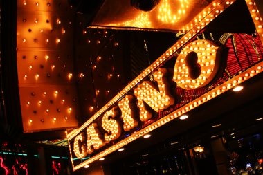 sese Live Game Shows interface showing presenter, betting options, and real-time results